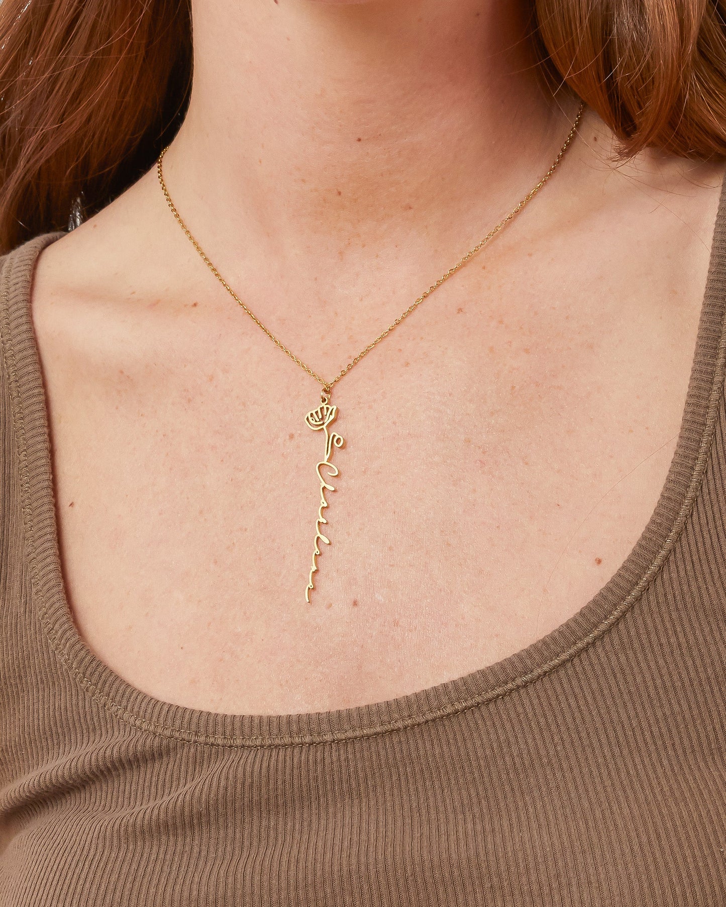 Collana personalizzata con nome e fiore di nascita